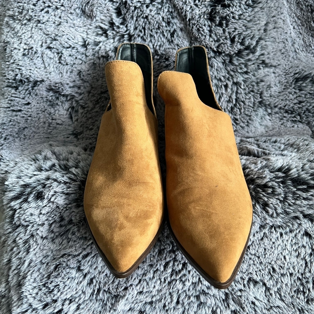 Zara Mustard Yellow Suede Ankle Booties